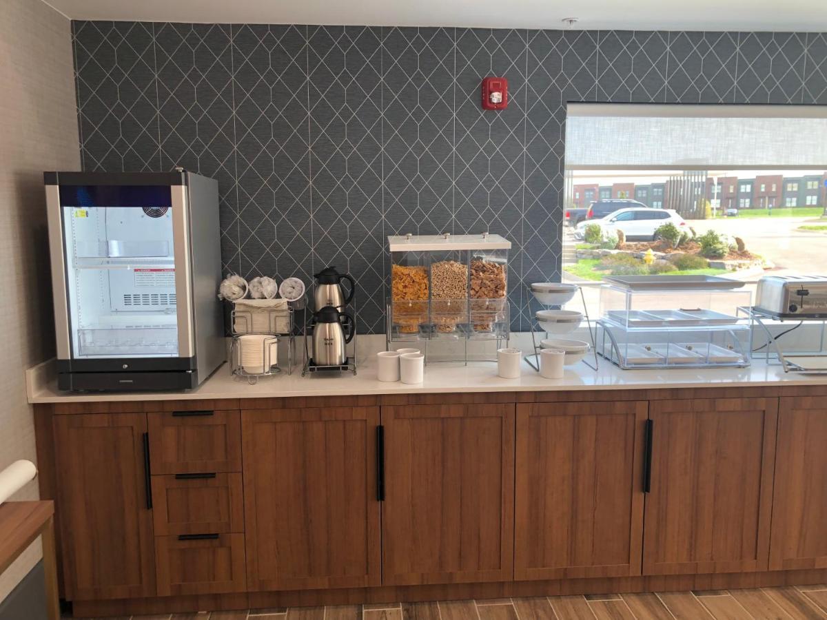 Comfort Inn & Suites Gallatin - Nashville Metro Екстер'єр фото