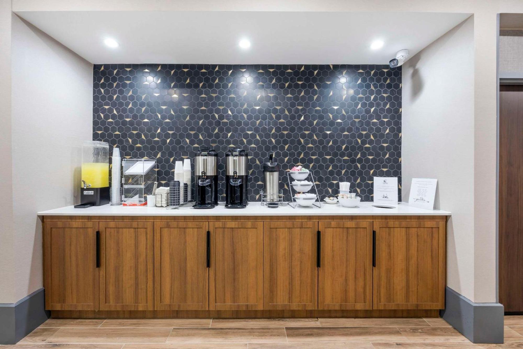 Comfort Inn & Suites Gallatin - Nashville Metro Екстер'єр фото