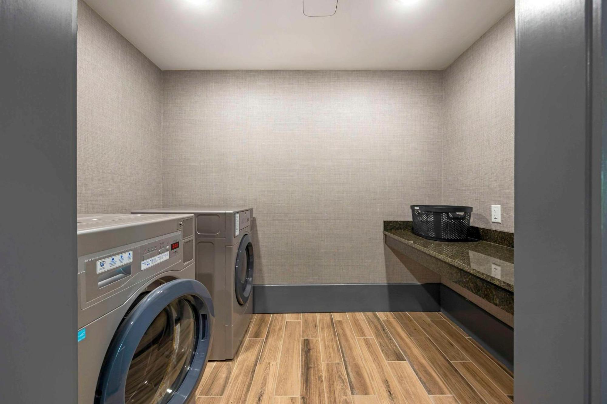 Comfort Inn & Suites Gallatin - Nashville Metro Екстер'єр фото